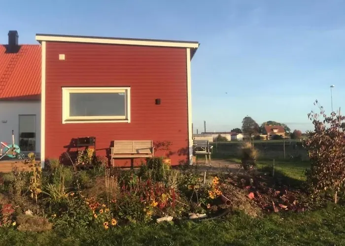 Your Own 30Sqm House With Kitchen, Sauna And Loft.