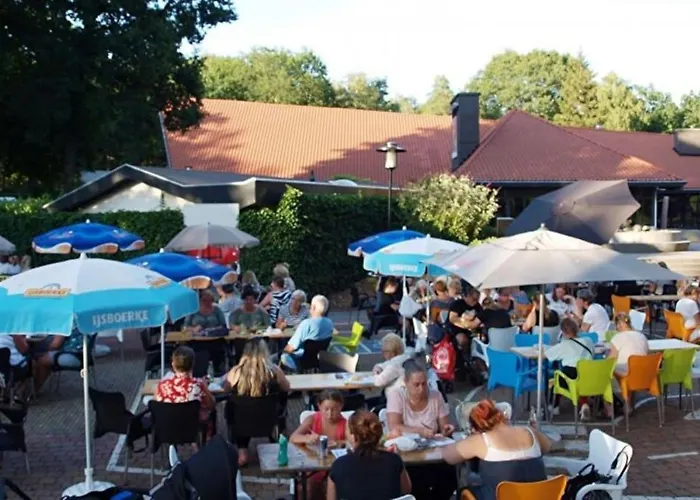 Te Huur: leuke 4-persoons Stacaravan op top locatie!