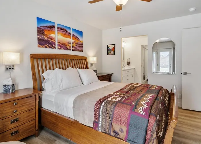 Four Resorts Within 20 Minutes From Your Door Step!!
