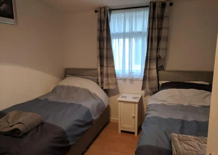 Ecky-Thump Pet Friendly Holiday Chalet