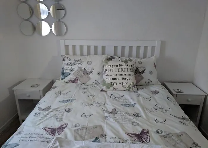 Ecky-Thump Pet Friendly Holiday Chalet