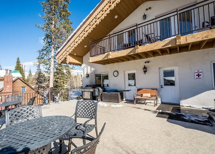 Majestic Suite 5 Bedroom Brighton Chalet