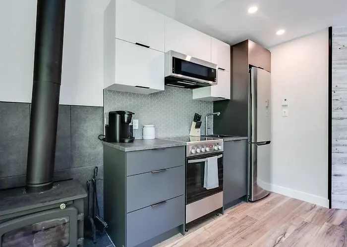 Le Petit Condo B - Ski In/ Ski Out Mont-Tremblant