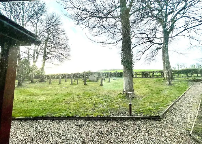 The Applewood Lodge