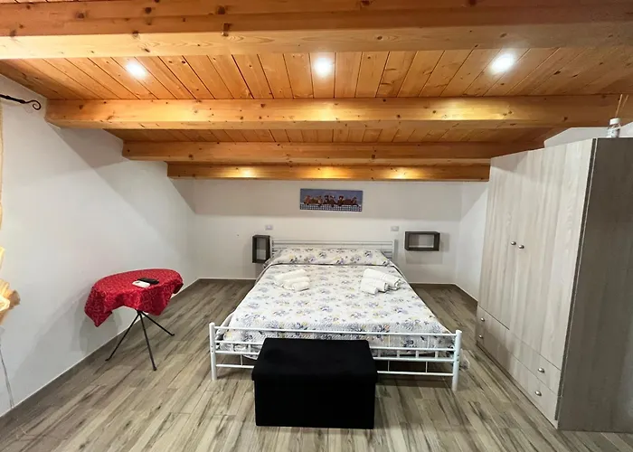 Debel House