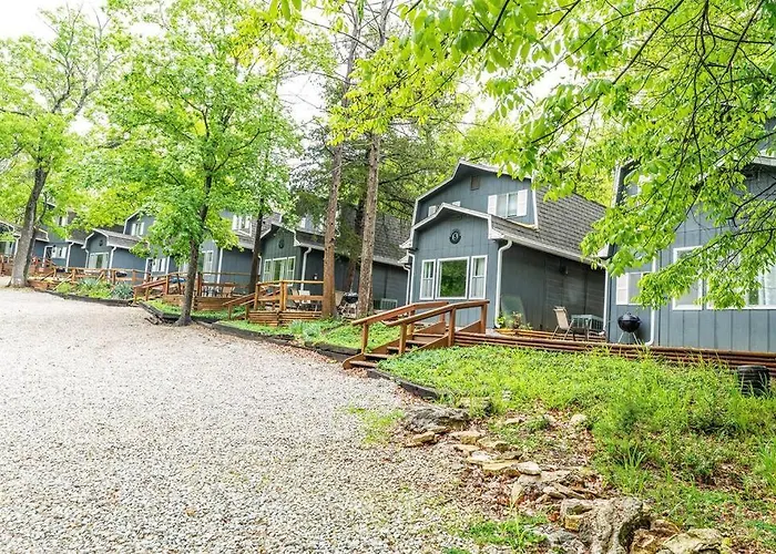 Tribesman #1- Hope'S Haven - On Table Rock Lake