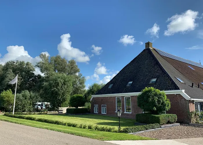 Logeerboerderij de Salix