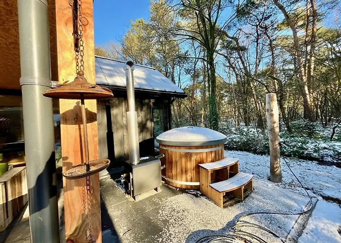 Wellness In The Woods - 4P Tinyhouse Met Prive Sauna & Hottub