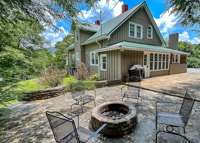 Walnut Hill Estate