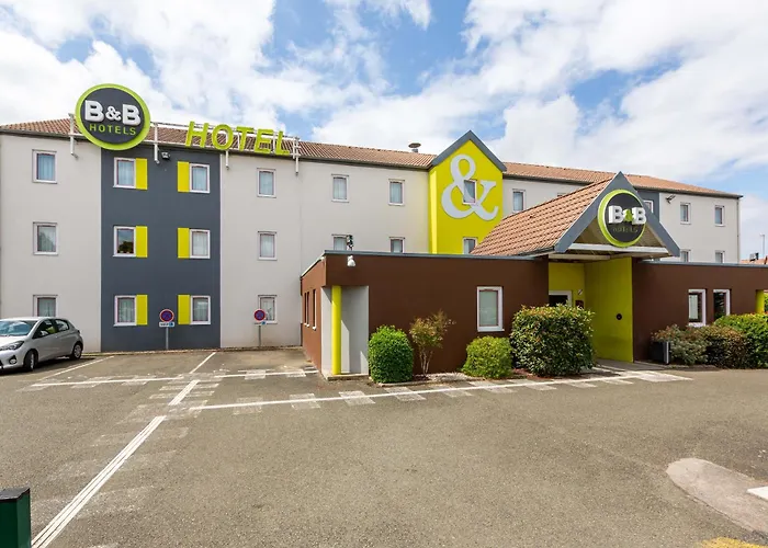 HOTEL CHARTRES Le Coudray