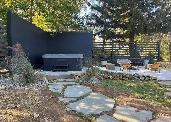 Ode To The '70'S Creative Private Home With Pool