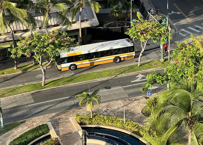 Aloha Gem Studio - 2 Bed With High Speed Wifi - Luana Waikiki Hotel & Suite 917, 2045 Kalakaua Avenue Hi 96815