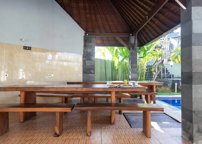 Hotels with pool Cempaka Mas Guest House Canggu