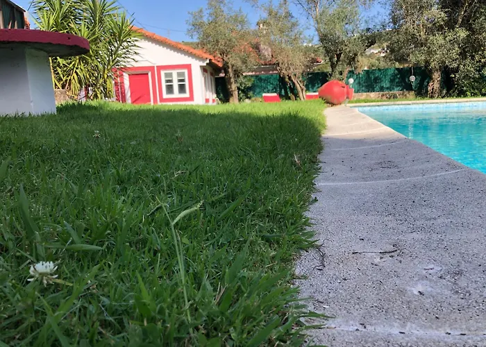 Lisbon Cozy House W/Garden And Pool