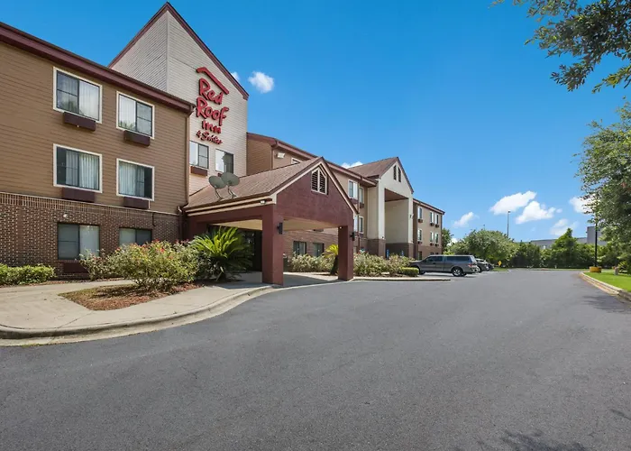 Red Roof Inn & Suites Savannah Airport