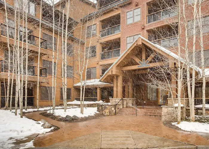 Hotels with pool Springs Condominiums By Vail s