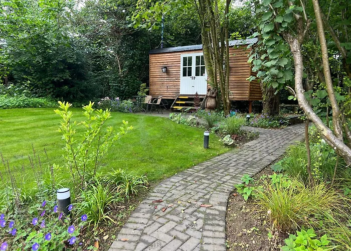 Tranquil Spot Shepherds Hut