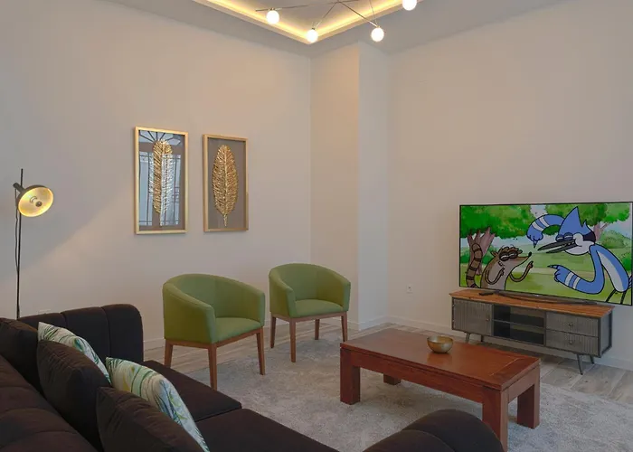 Fresh Velazquez Apartments