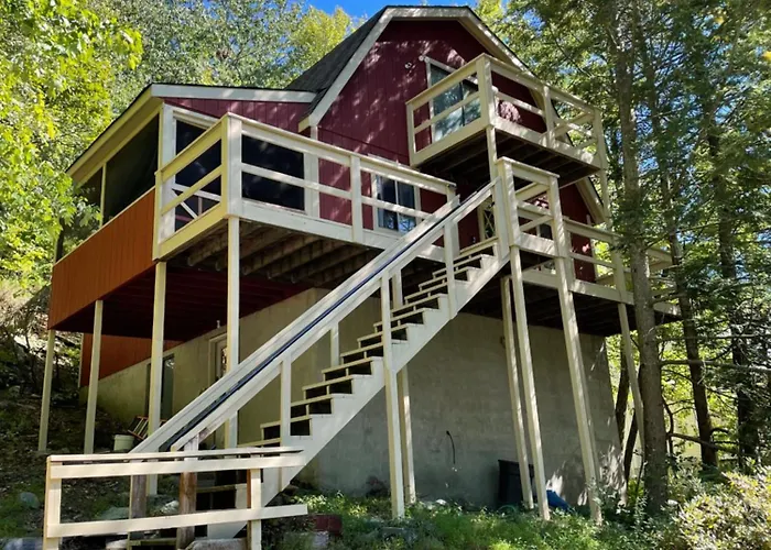 Saw Creek Cabin - Regent Hilltop