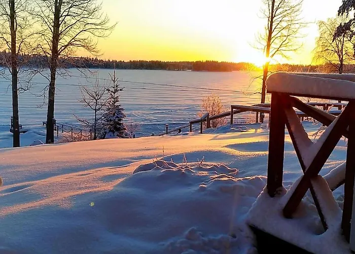 Lysti Cottage By The Lake And Magical Countryside