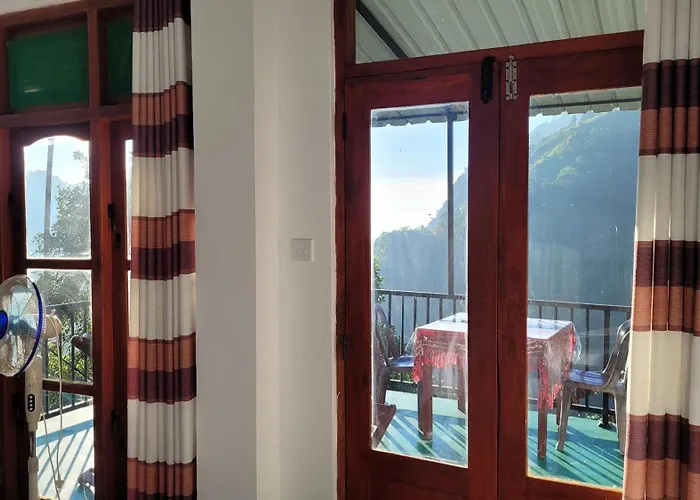 Chamodya Home Stay