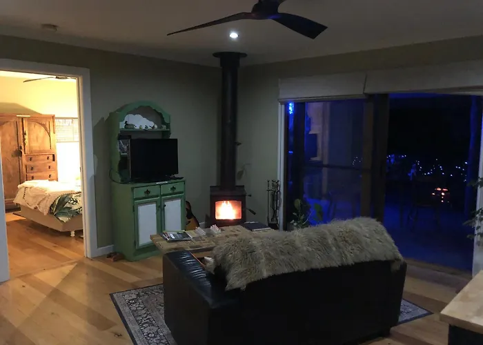Starlight Lodge