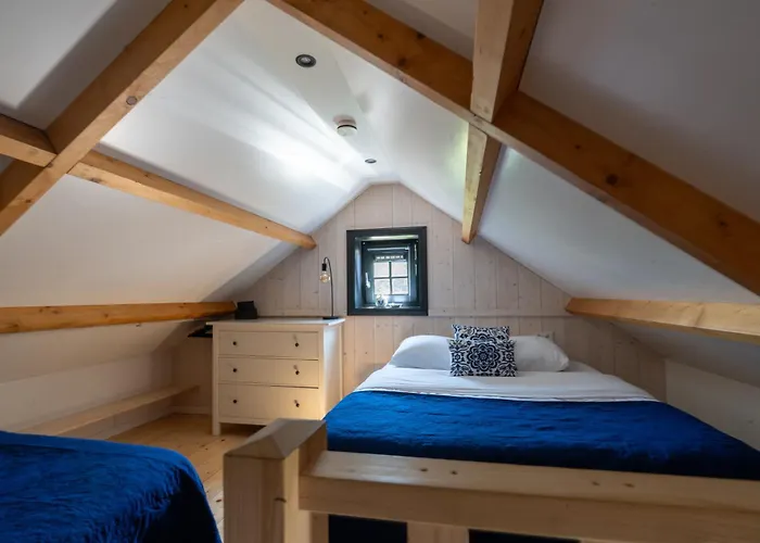 Luxury Chalets Monnickendam