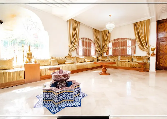 Zine Villa Guest House