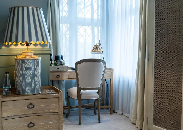 The Vineyard Hotel In Horsham, Near Gatwick Airport