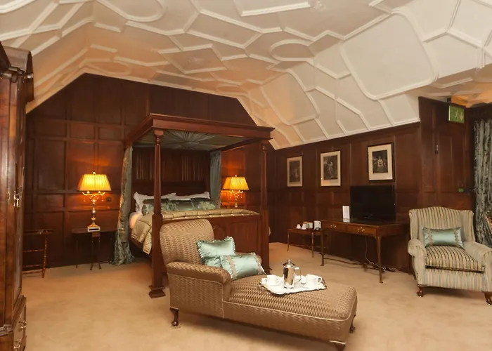 Hever Castle Luxury Bed And Breakfast