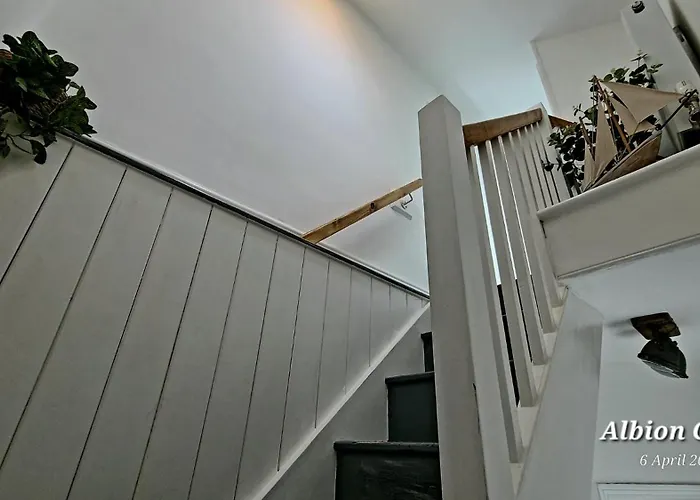 Albion Cottage - Whitby