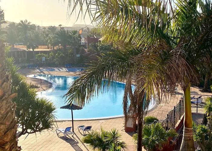  Fuerteventura s Corralejo