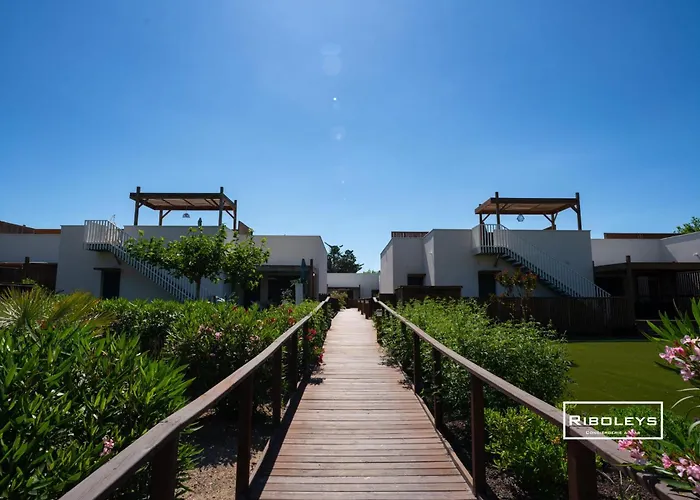 Riboleys - Villa climatisée avec piscine