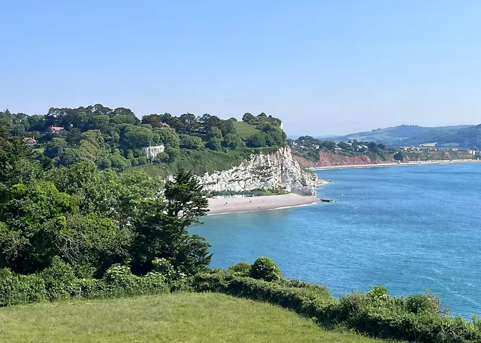 Escape Pod In Devon, 5 Mins From Beach + Parking