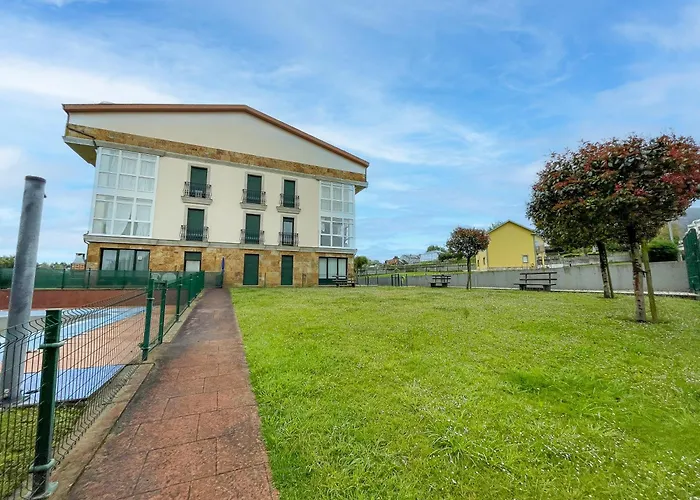 Hotel que admite mascotas: Apartamentos Playa de las Catedrales 3000