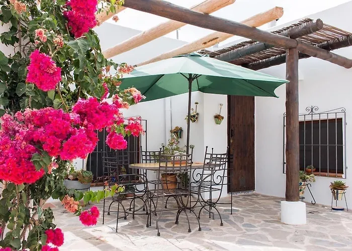 Hotel cerca del colegio: VILLA AURORA NÍJAR Parque Natural Cabo Gata