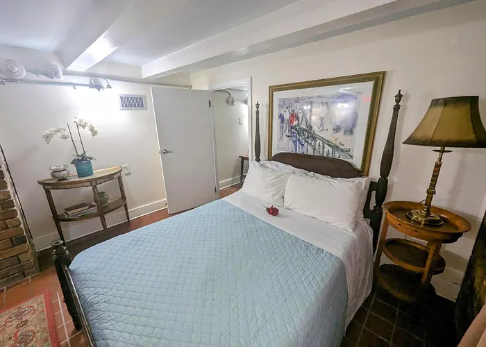 The Esplanade Guesthouse Mansion