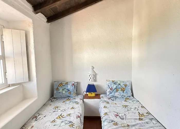 Casalinho Do Farol, Serra Da Arrabida