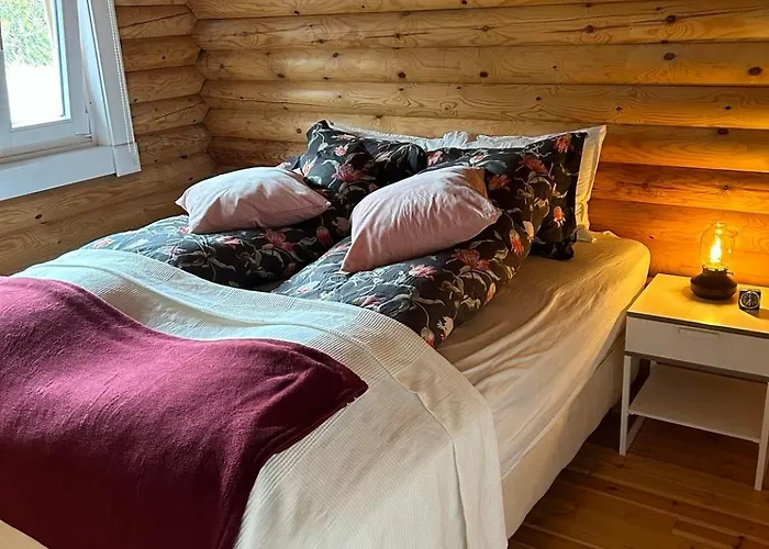 Luxury Cottage Located In The Golden Circle, Mountain View!