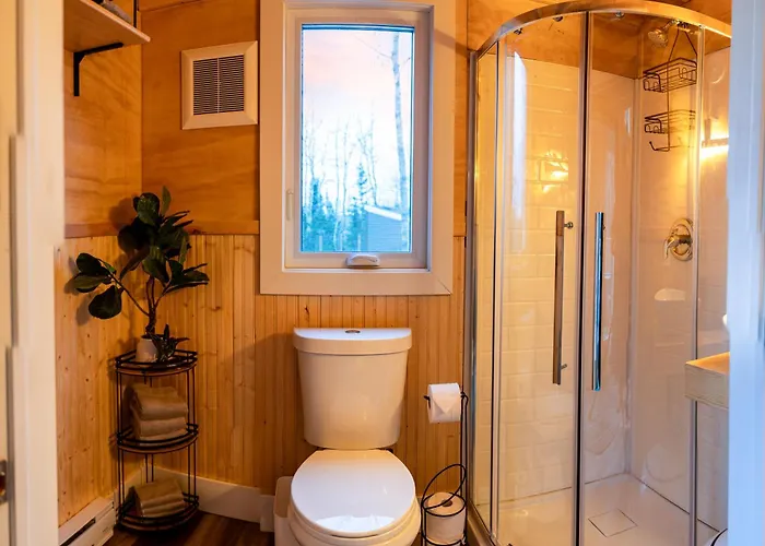 Lavender Suite - The Dordean Suites Of Chester