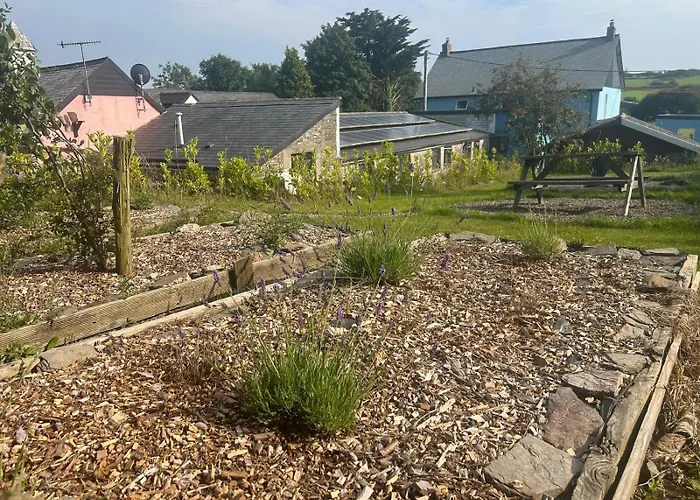 Sandy Cove Cottage