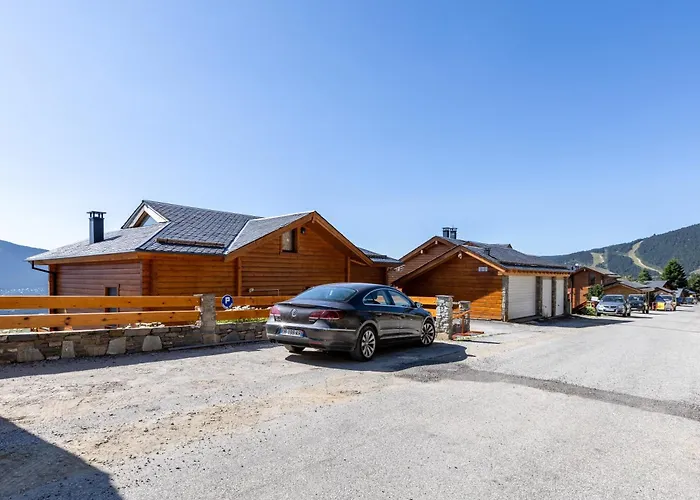 Chalet Des Jonquilles - Magnifique Maison Avec Piscine