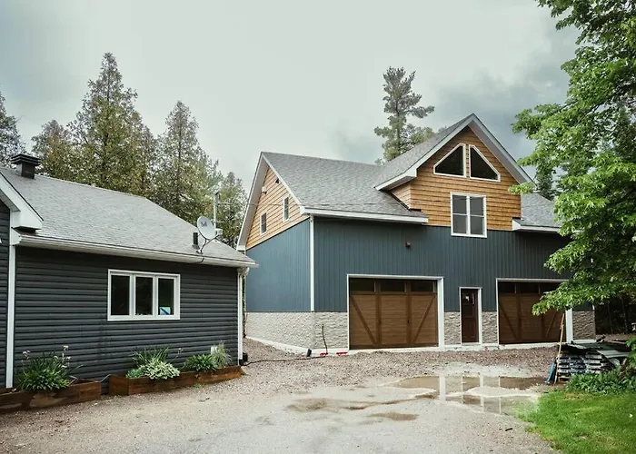 Waterfront Lux Loft 2 Bedroom Perfect For Couples