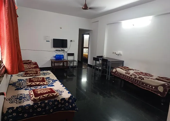 Apartment: Haritha Apartments, Helpful Staff, Near Bus & Railway Station, Geyser, Tv, Best Priced Family-Only Apartments In Tirupati, Big Families, Groups Welcome