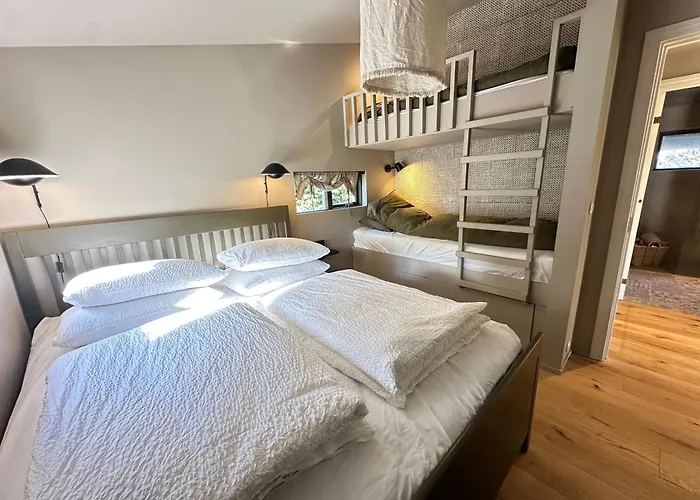 Cosy And Modern Chalet In Grimsnes, South Of Iceland - Birta Rentals