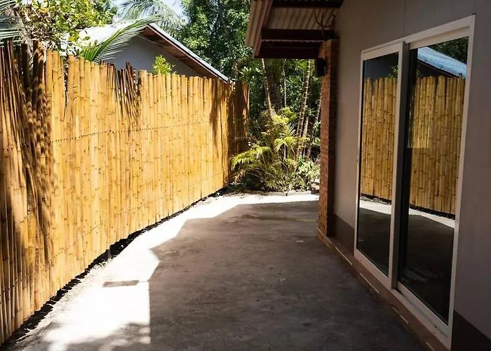 Garden Home 7