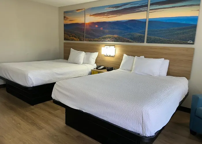 Days Inn By Wyndham Clayton