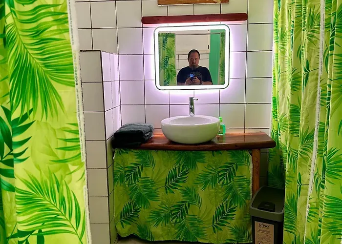 « Le Green House » By Meri Lodge Huahine