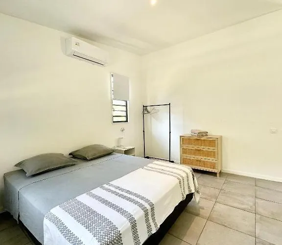 Tiny House Moorea Hinavai
