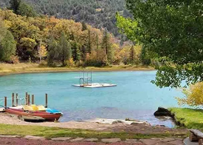 Private Lake House, 100 Acres Pristine Farmland!
